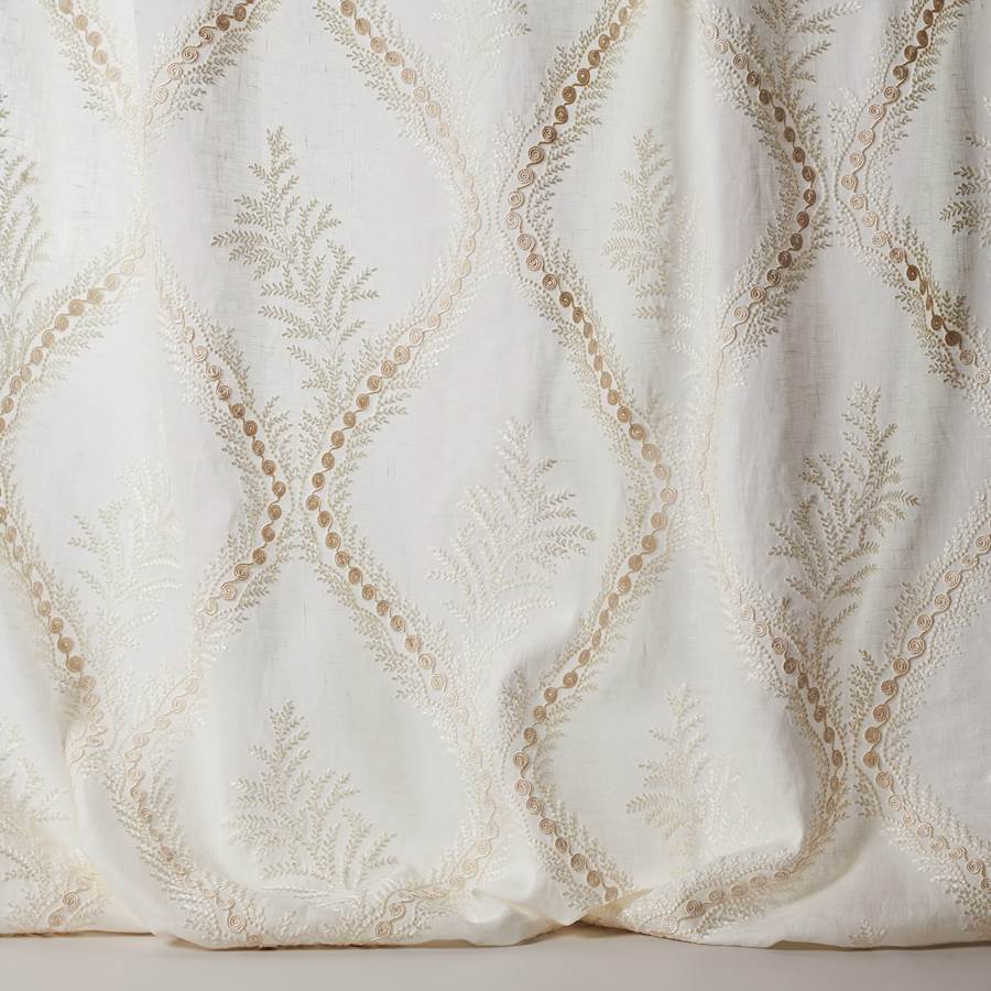 Coralie Fabric in Ivory by Colefax and Fowler